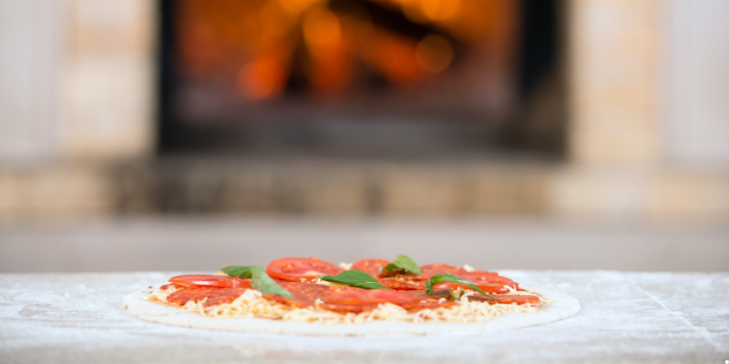 Dove mangiare sul mare a Gaeta: il fascino di una pizzeria con terrazza vista mare