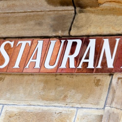 Un Tocco di Spagna nel Cuore di Napoli: Scopri il Miglior Ristorante Spagnolo