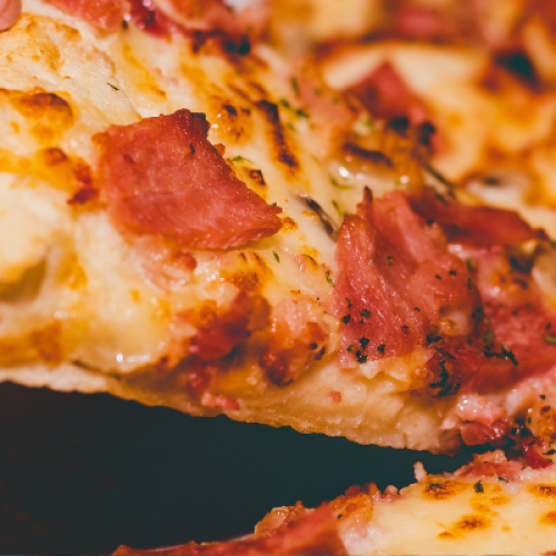 Dove trovare una pizzeria al trancio con tavoli interni a San Donato Milanese