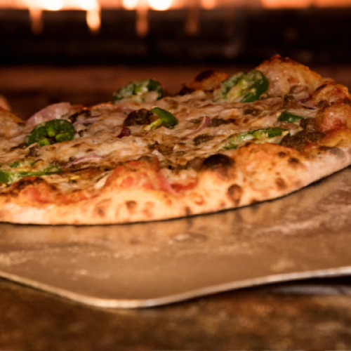 Dove trovare una pizzeria con forno a legna a Montà: gusto e tradizione